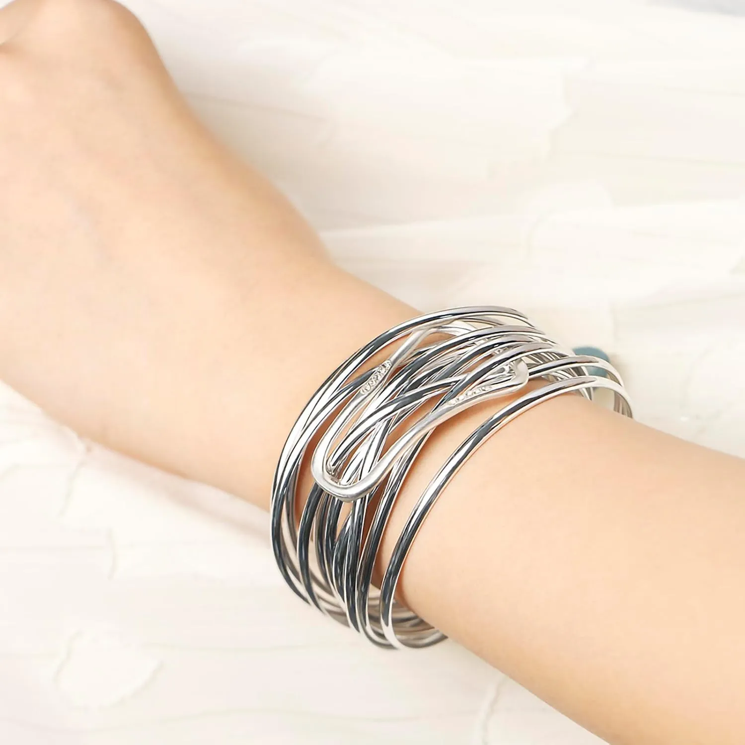 Fesciory Leopard Bracelet for Women, Boho Leather Wrap Multi-Layer Pearl Crystal Bracelet Bangle Jewelry