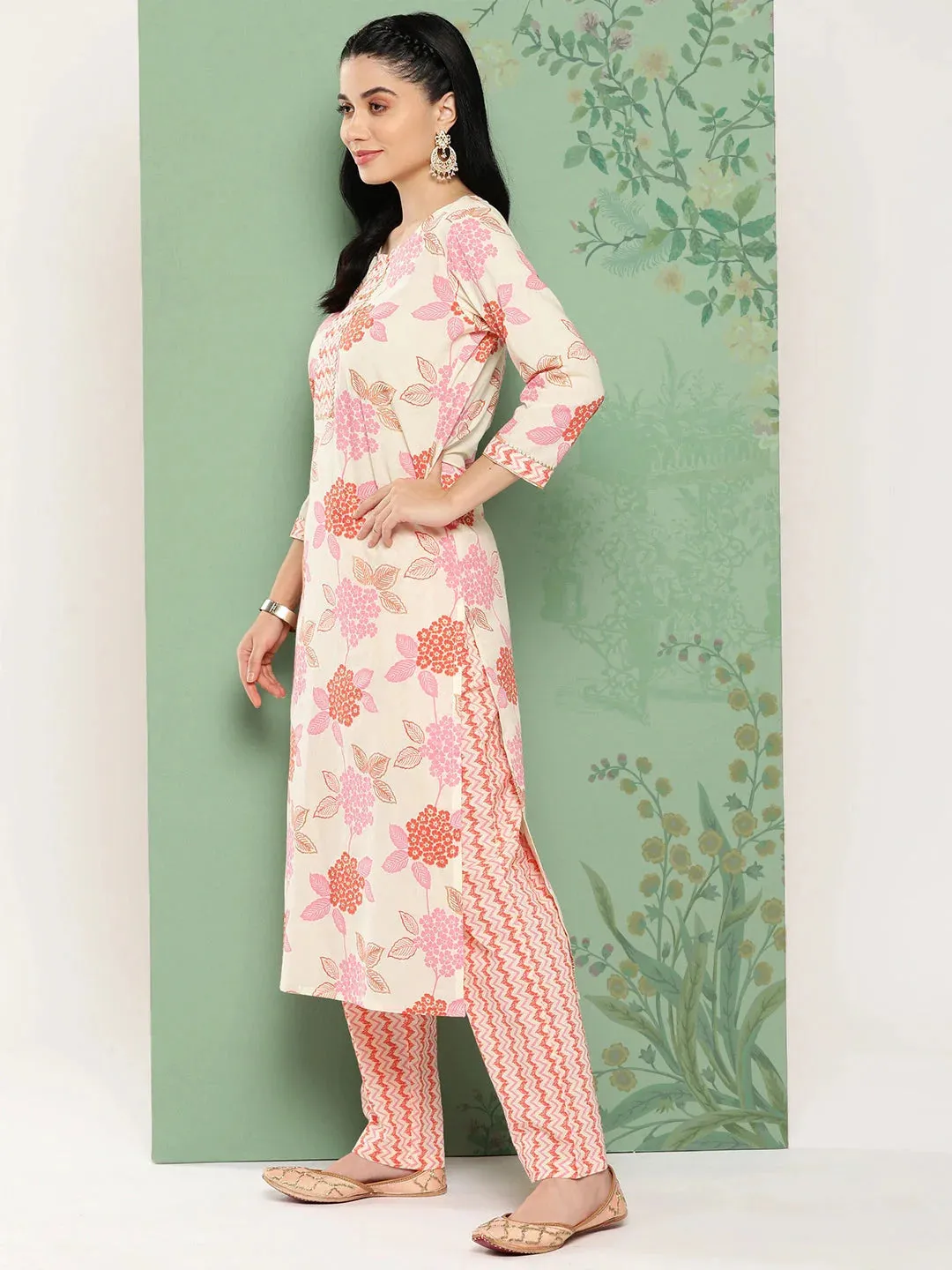 Women White Floral Printed Regular Pure Cotton Kurta With Trousers & Dupatta