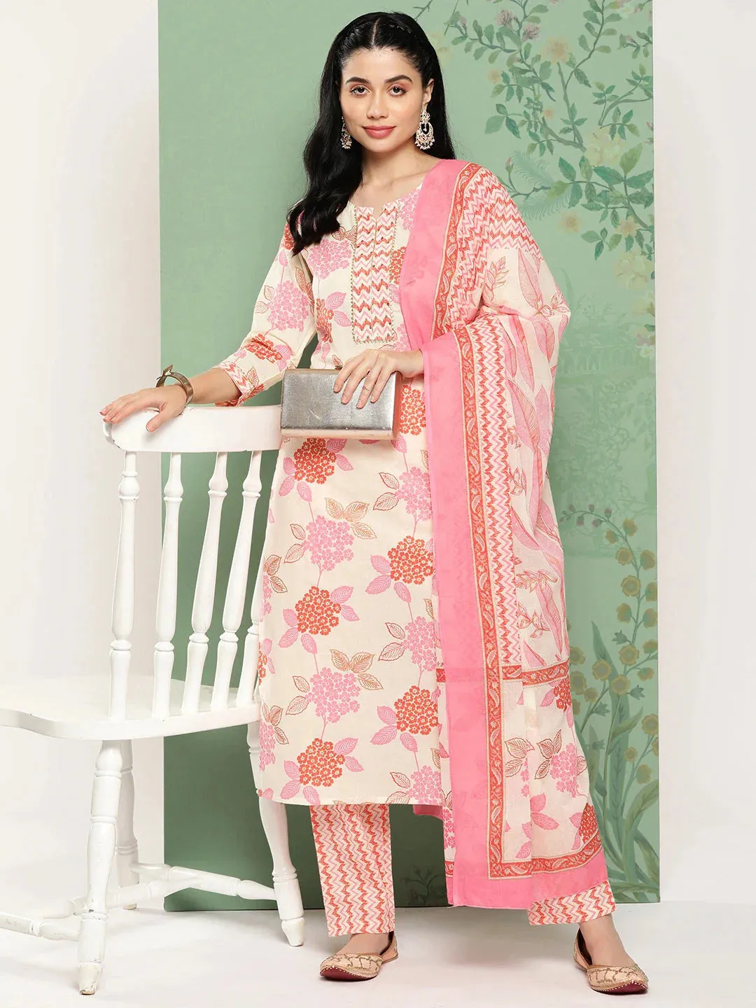 Women White Floral Printed Regular Pure Cotton Kurta With Trousers & Dupatta